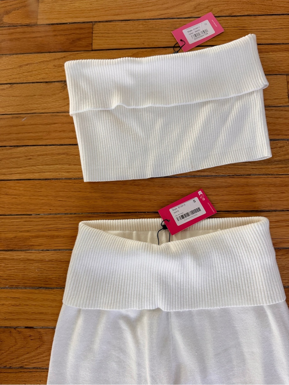 NWT Edikted White Ribbed Fold-Over Tube Top and Matching Flare Pants Set